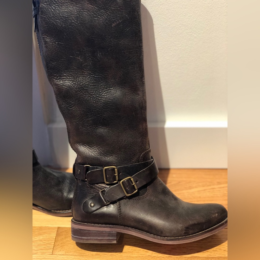 NWOT Hinge Knee-High Boots Brown Leather